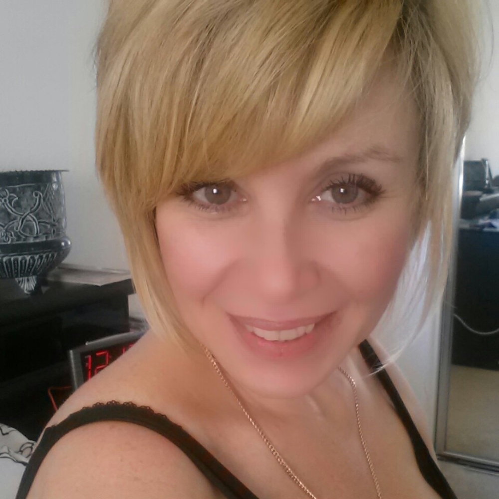 Meet your Posher, Nina